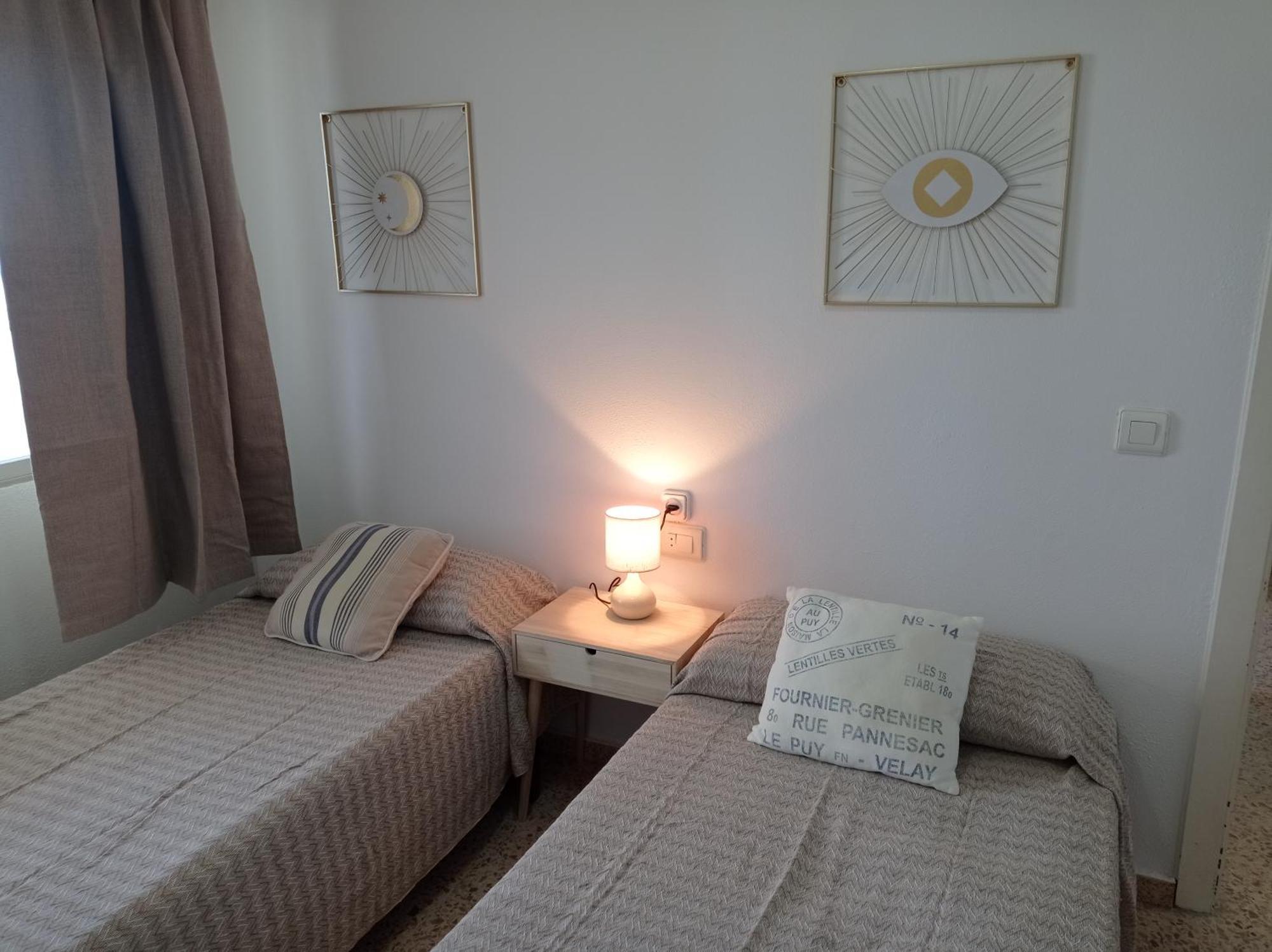 Apartamentos Infante Primera Linea - Solo Familias Serviplaya Playa de Gandia Rom bilde